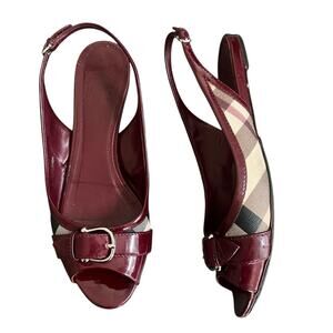 Burberry Women’s Vintage Butgundy Patent Leather Nova Check Peep Toe Flats 41